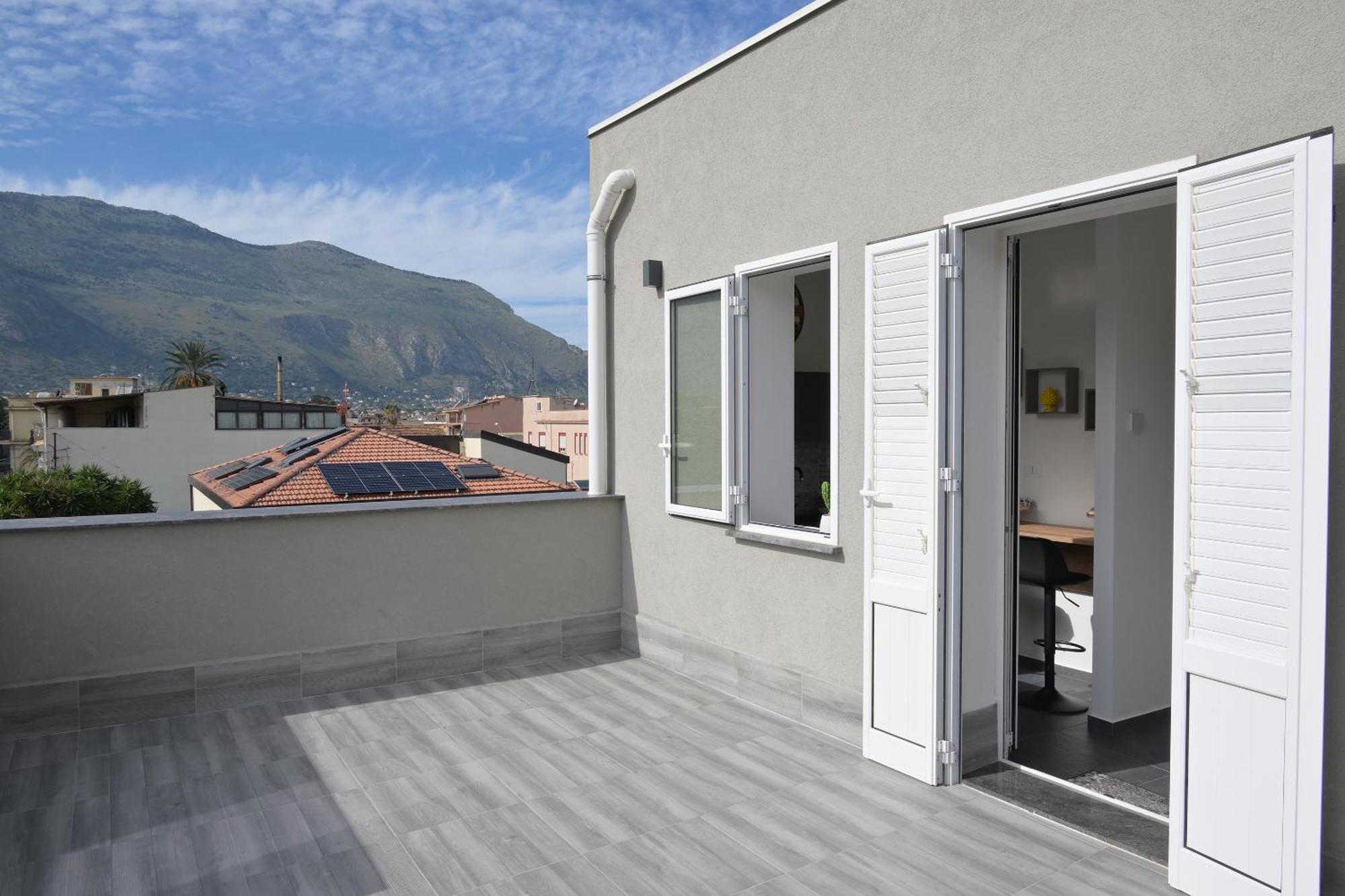 Da 'Nfacci Affittacamere Carini Exterior photo